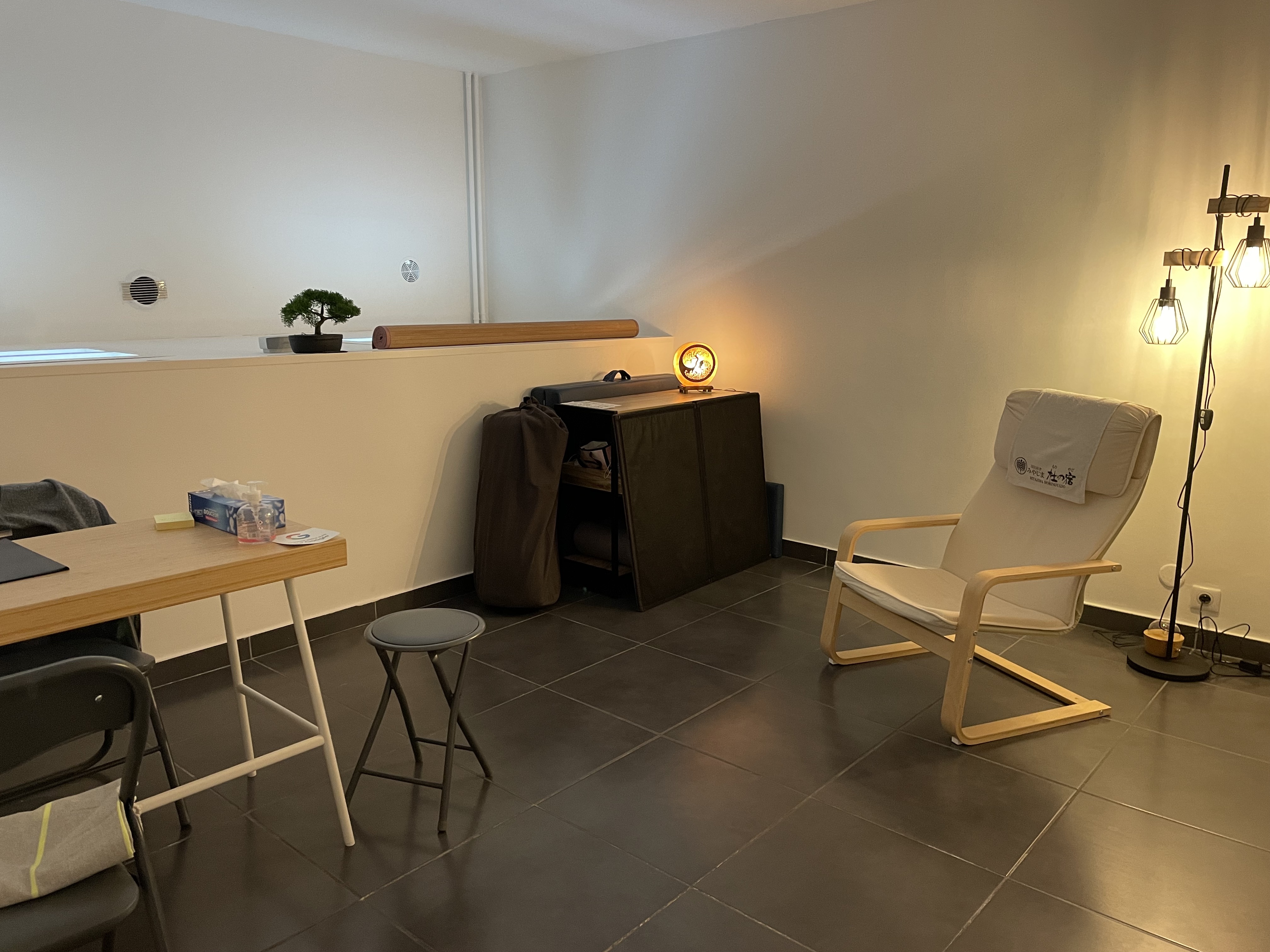 Photo numéro 1 de la galerie de Caroline Celle : . Prendre RDV