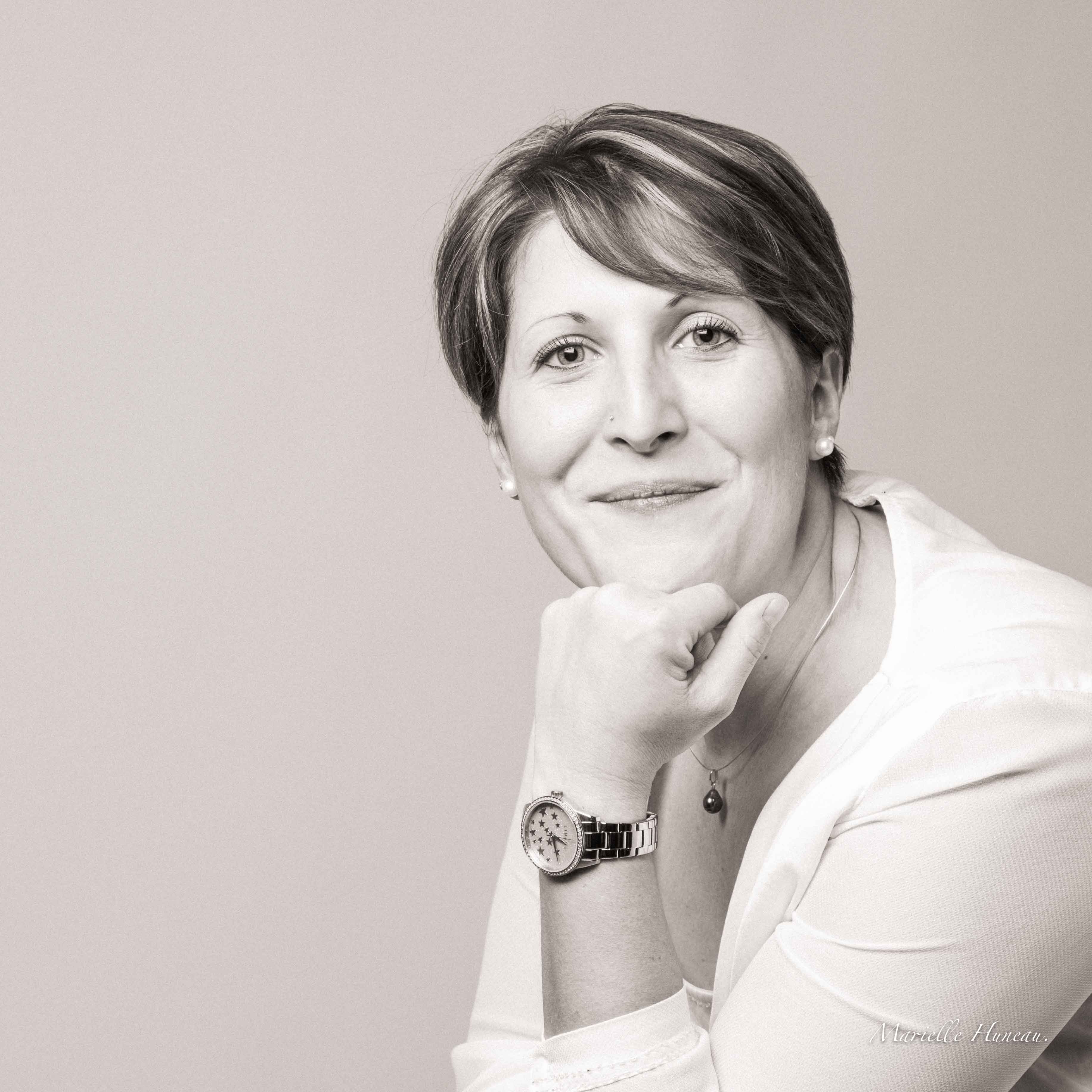 Photo numéro 1 de la galerie de Virginie Chauvin : Hypnothérapeute à Béruges. Prendre RDV