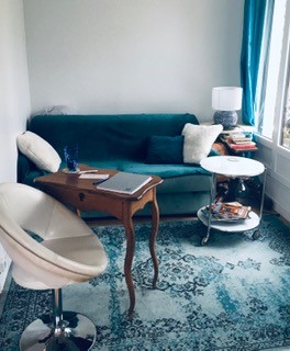 Photo numéro 1 de la galerie de Sara Marguerite : Coach en développement personnel à Châtillon. Prendre RDV