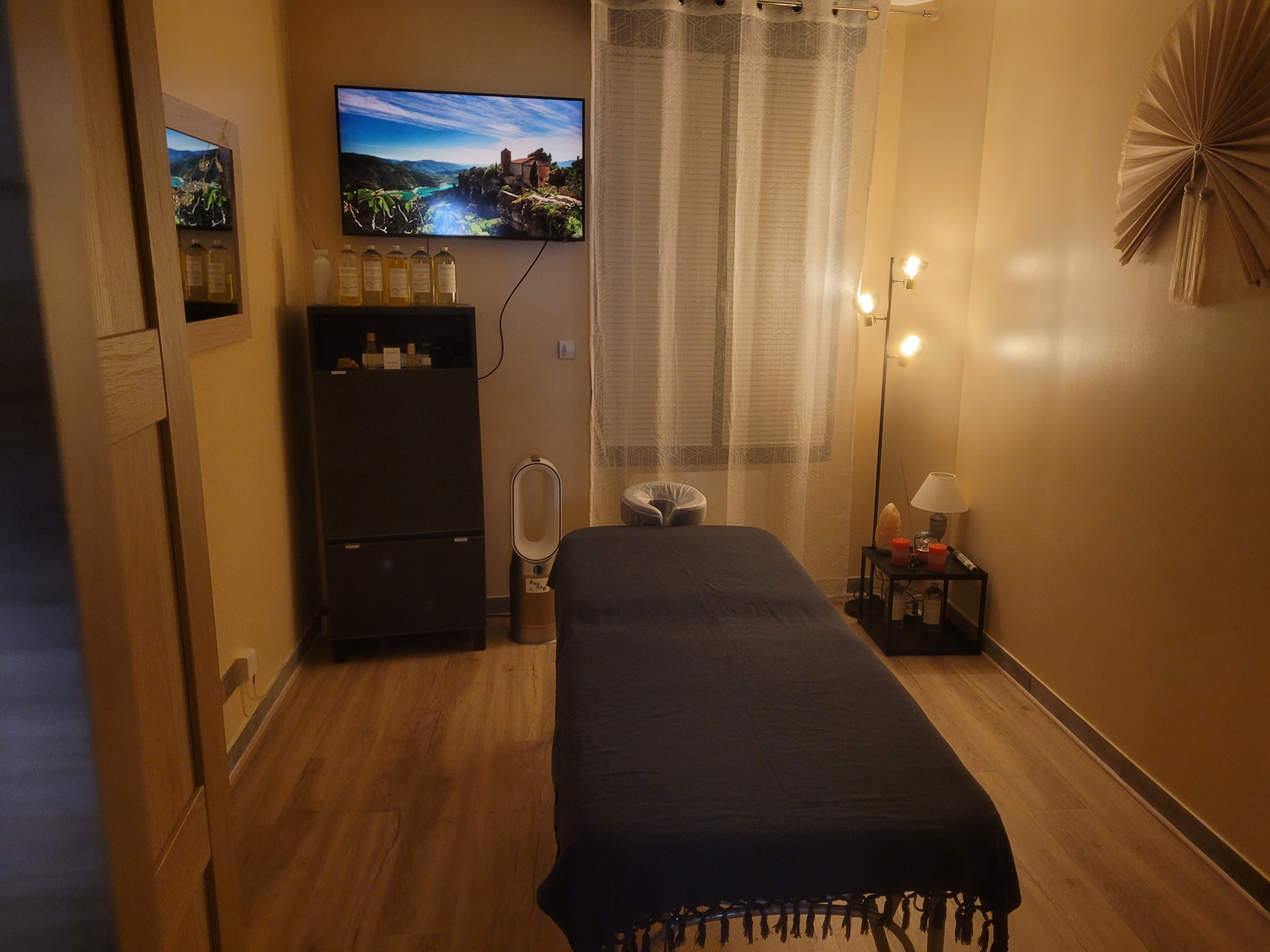 Photo numéro 5 de la galerie de Jose Reyes : Masseur bien-être à Montreuil. Prendre RDV