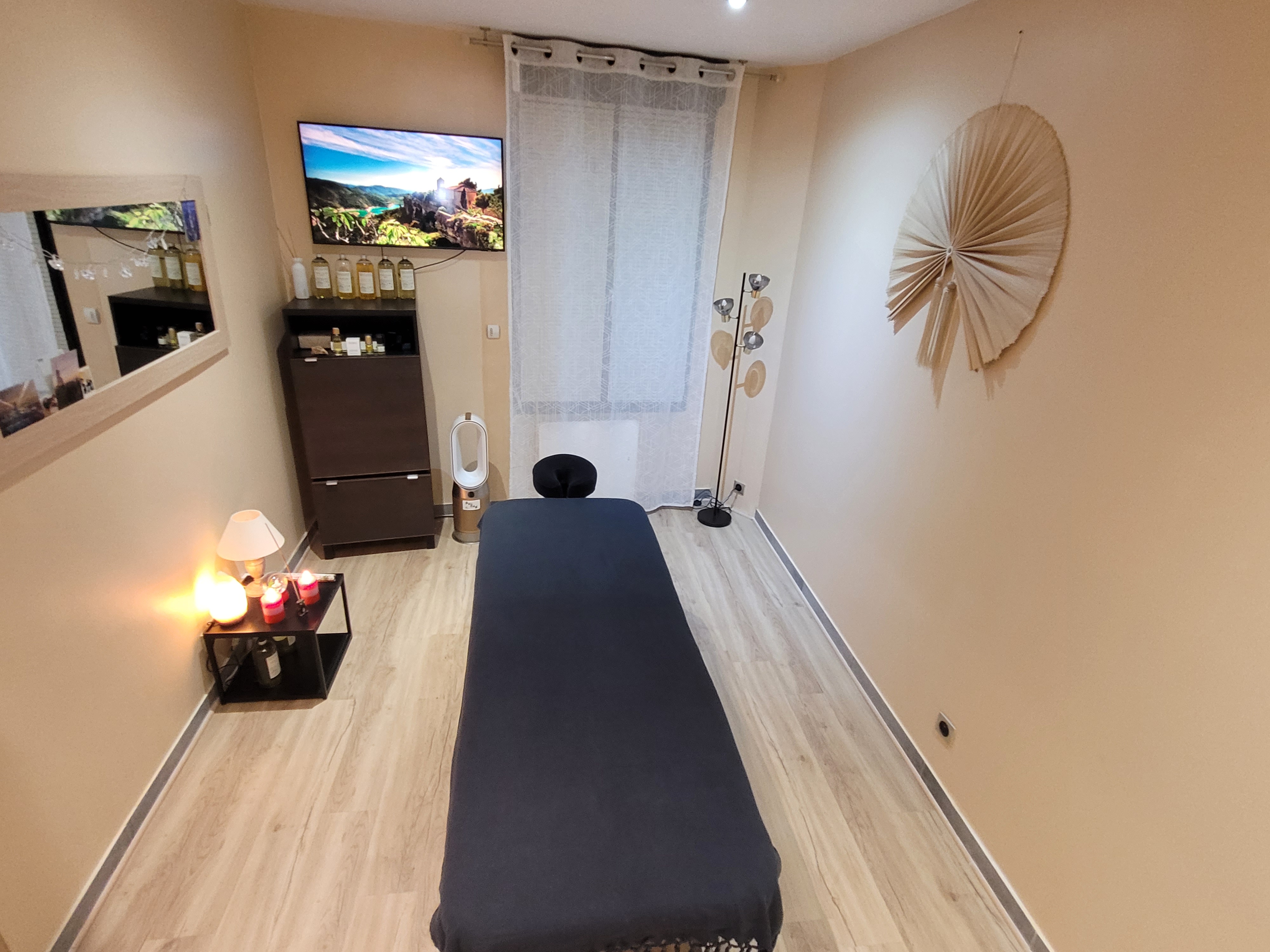 Photo numéro 11 de la galerie de Jose Reyes : Masseur bien-être à Montreuil. Prendre RDV