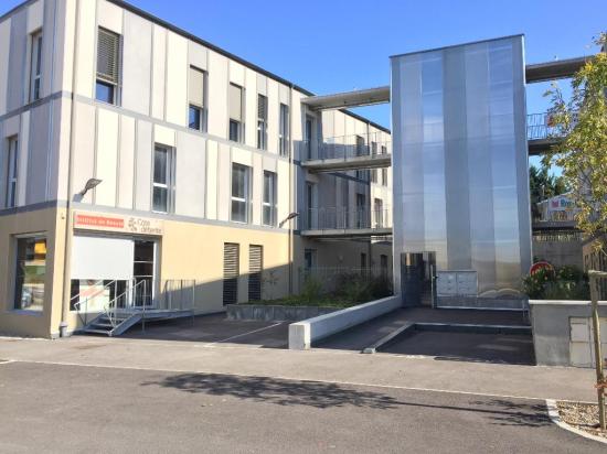 Photo numéro 4 de la galerie de Dimitri Allemand : . Prendre RDV