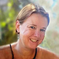 Stéphanie Charrondière, masseur-bien-etre à Rillieux-la-pape