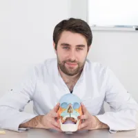 Dan Sebbah, osteopathe à Saint-ouen-sur-seine