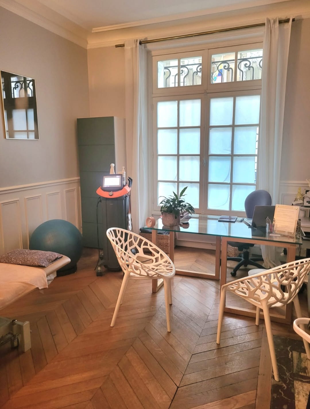 Photo numéro 4 de la galerie de Julie Pinard : Naturopathe à Paris. Prendre RDV