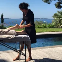  Helene   Sagnard  , Masseur bien-être à Lyon