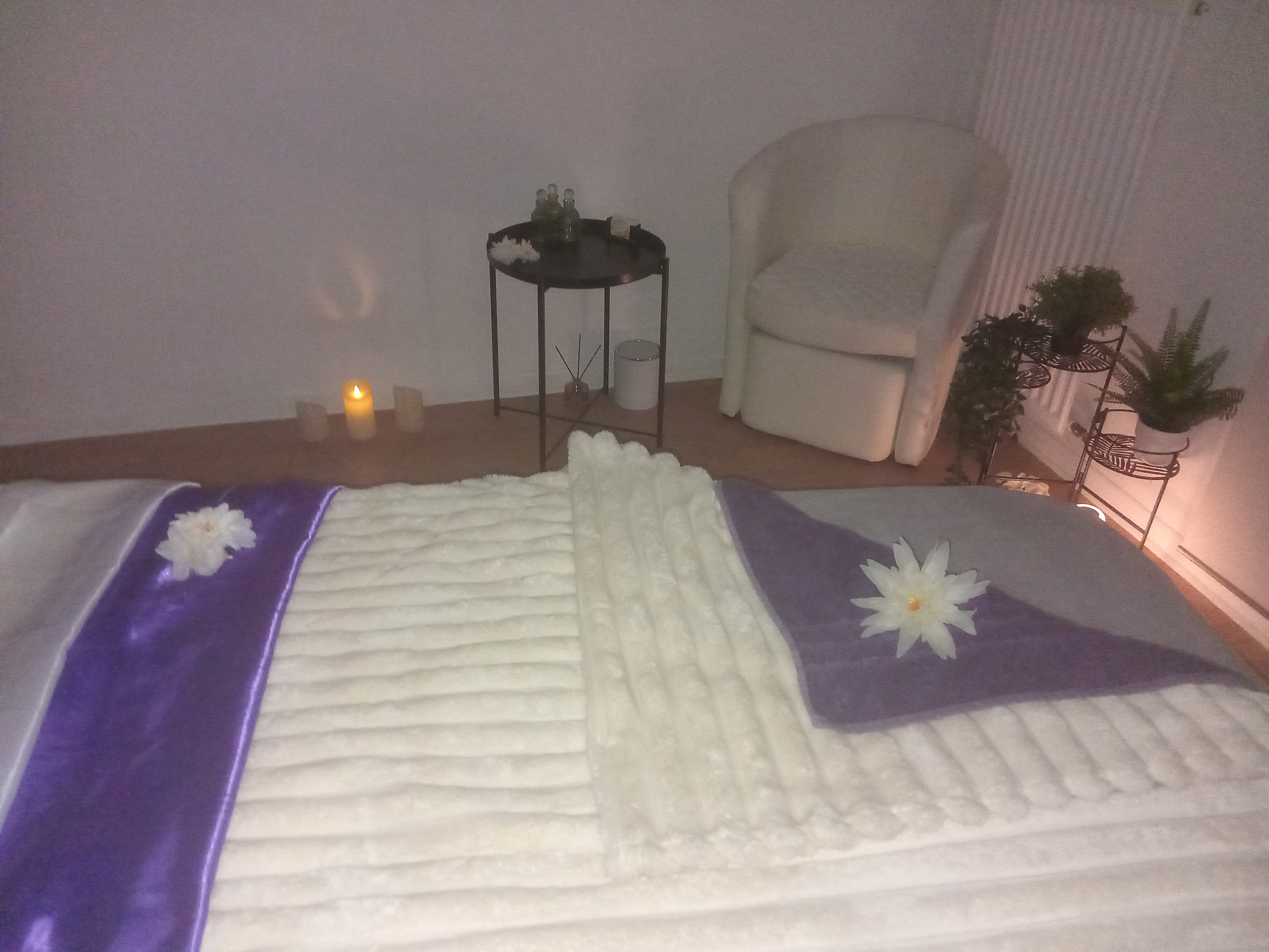 Photo numéro 11 de la galerie de Kristina                                                                                                                                                   Connexion Bien- Être : Masseur bien-être à Élancourt. Prendre RDV