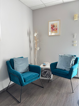 Photo numéro 1 de la galerie de Cécile Morin : Coach en développement personnel à Blanquefort. Prendre RDV