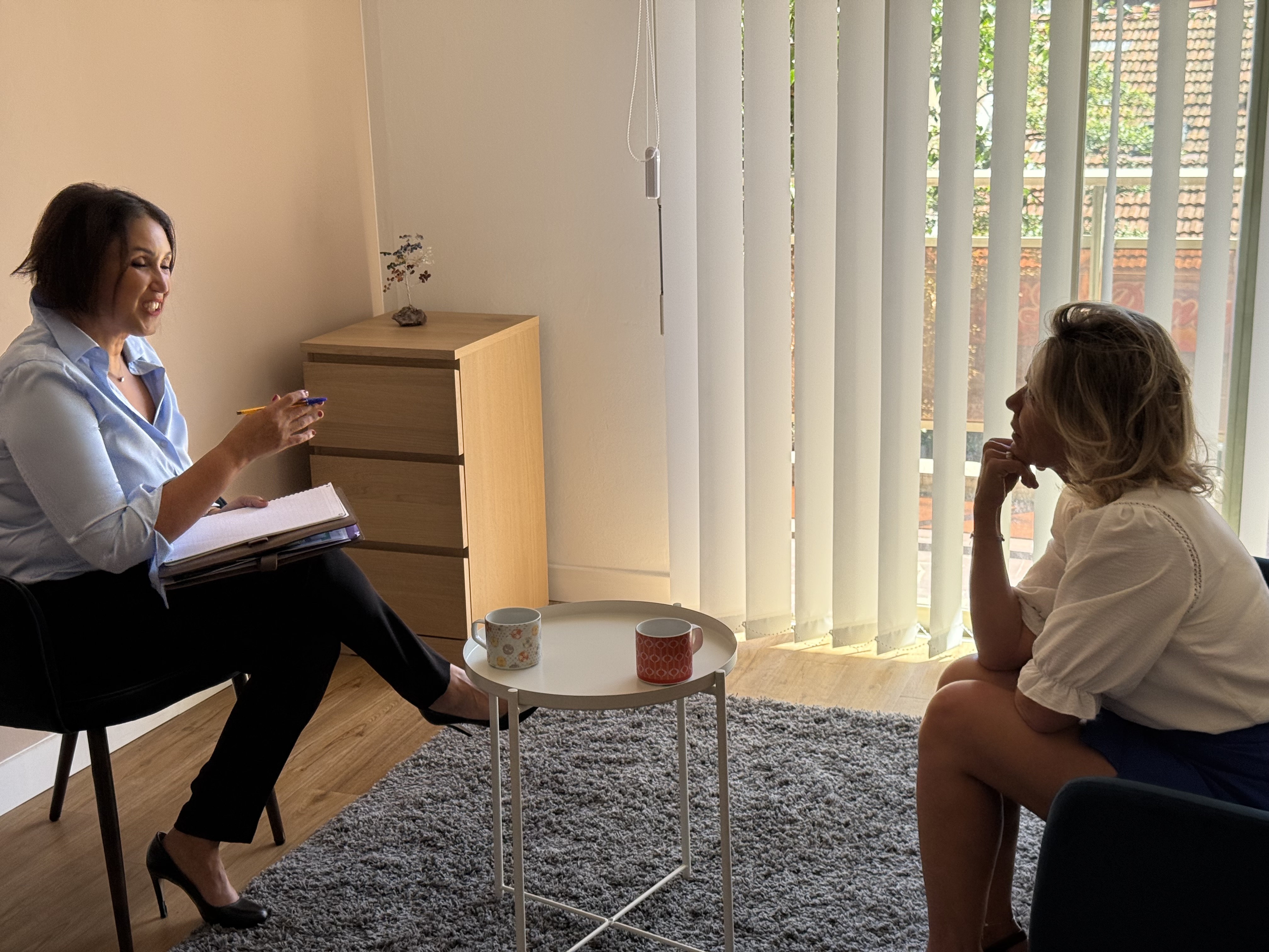 Photo numéro 3 de la galerie de Lilia Grairia : . Prendre RDV