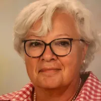  Sylvie   Plainguet  ,  à Lyon