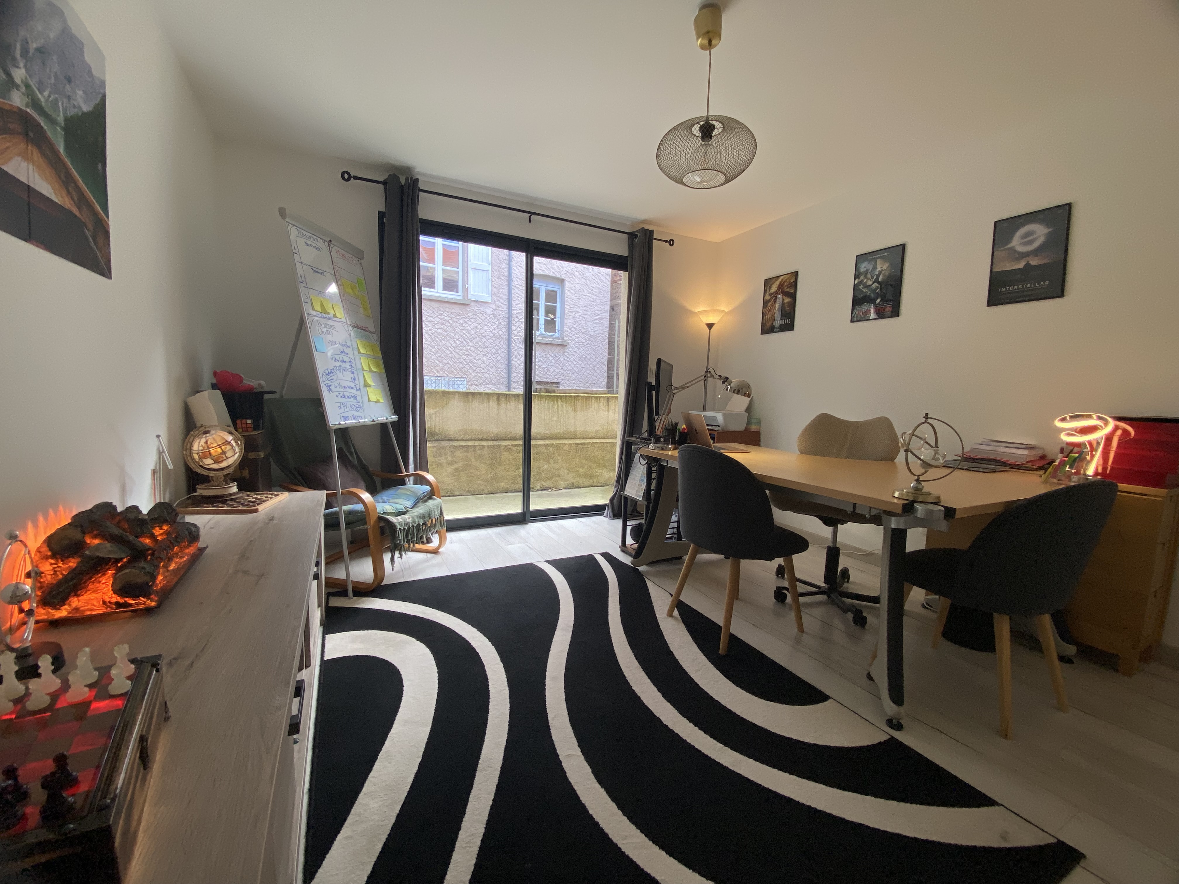 Photo numéro 2 de la galerie de Maxime Jury : Hypnothérapeute à Montbrison. Prendre RDV