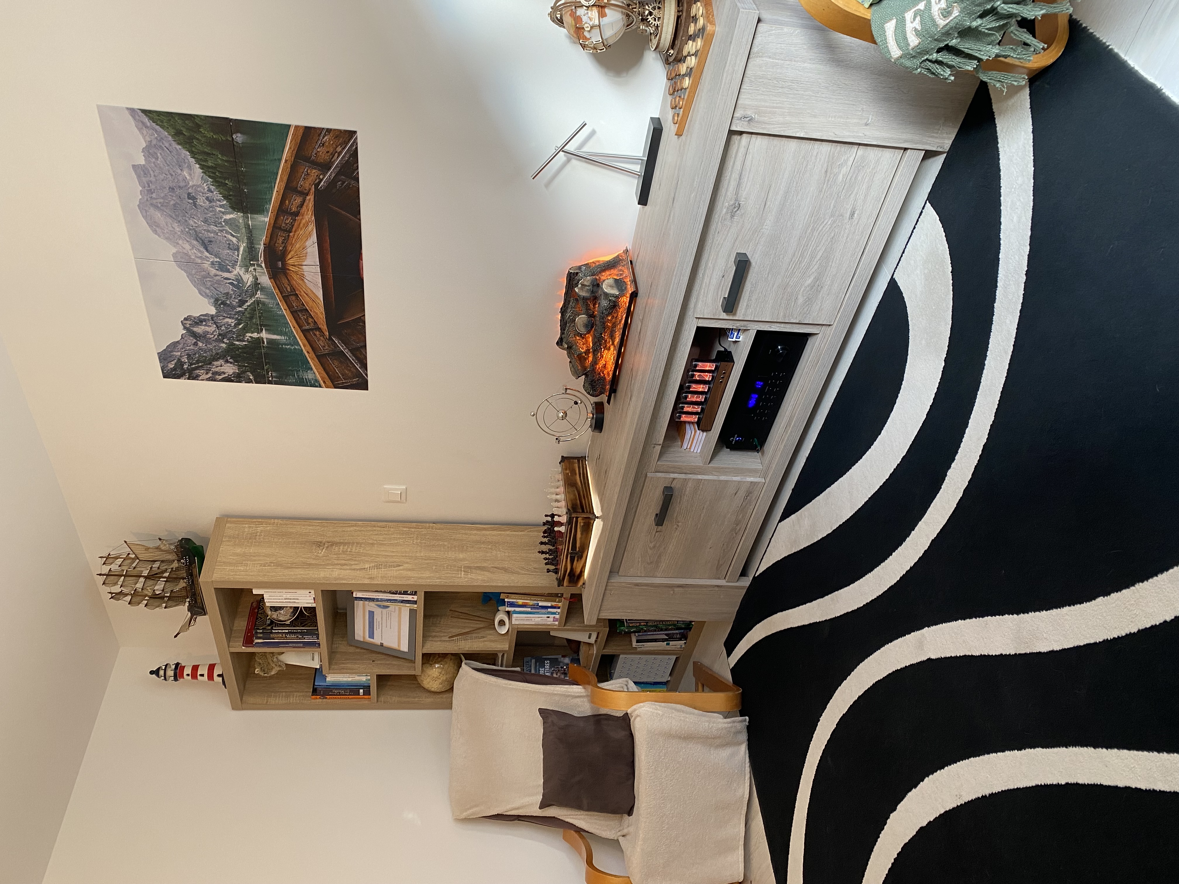 Photo numéro 3 de la galerie de Maxime Jury : Hypnothérapeute à Montbrison. Prendre RDV