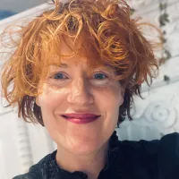  Carole   Besson  ,  à Lyon