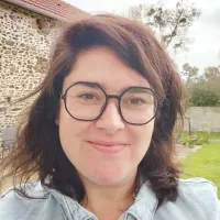  Pauline   Lebeurrier  ,  à Lyon