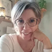  Nathalie   Renaud  ,  à Lyon