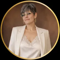  Sylvie   Bulot  ,  à Lyon