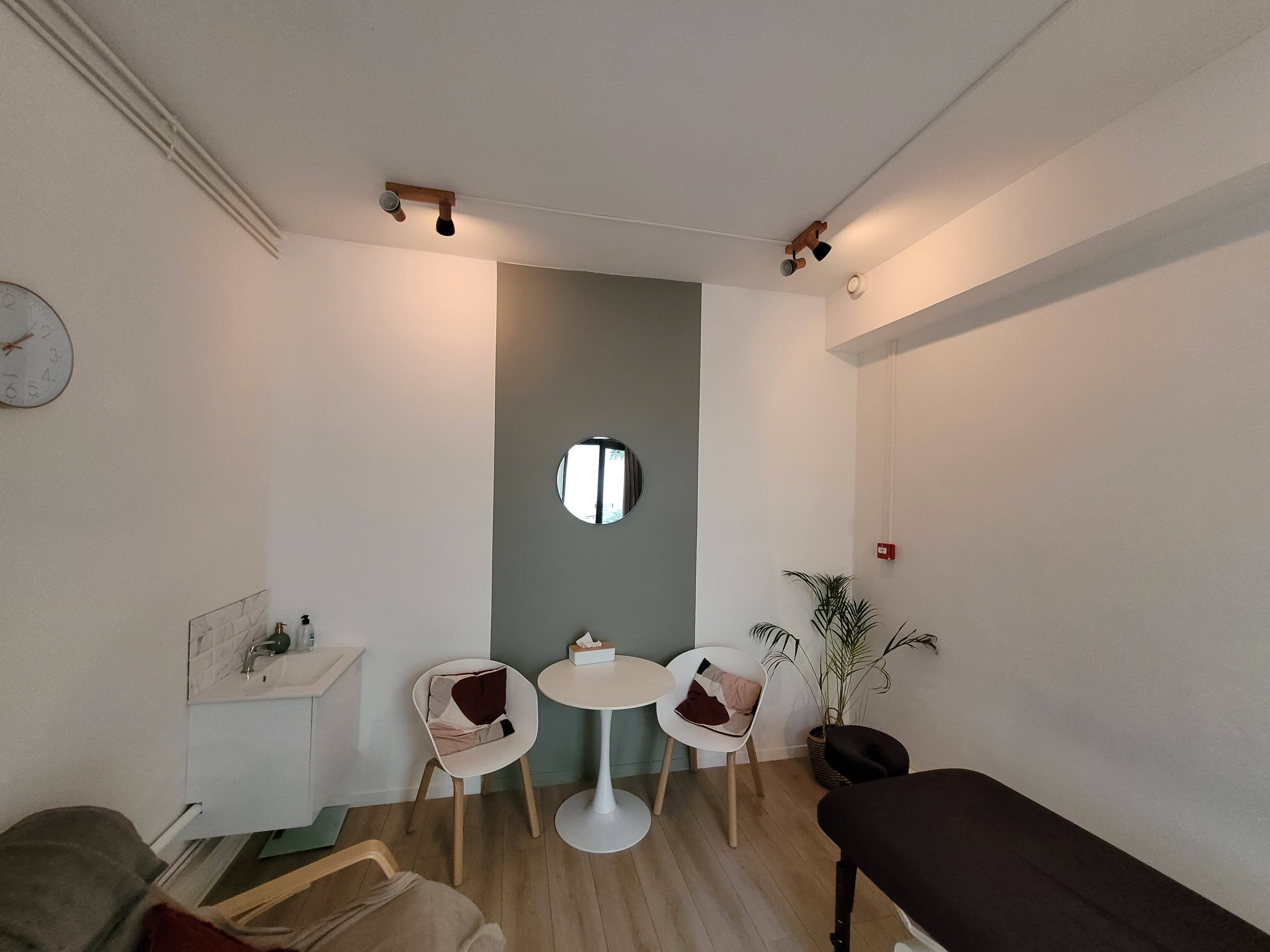 Photo numéro 1 de la galerie de Larisa Feofanova : Neurothérapeute à Paris 10e Arrondissement. Prendre RDV