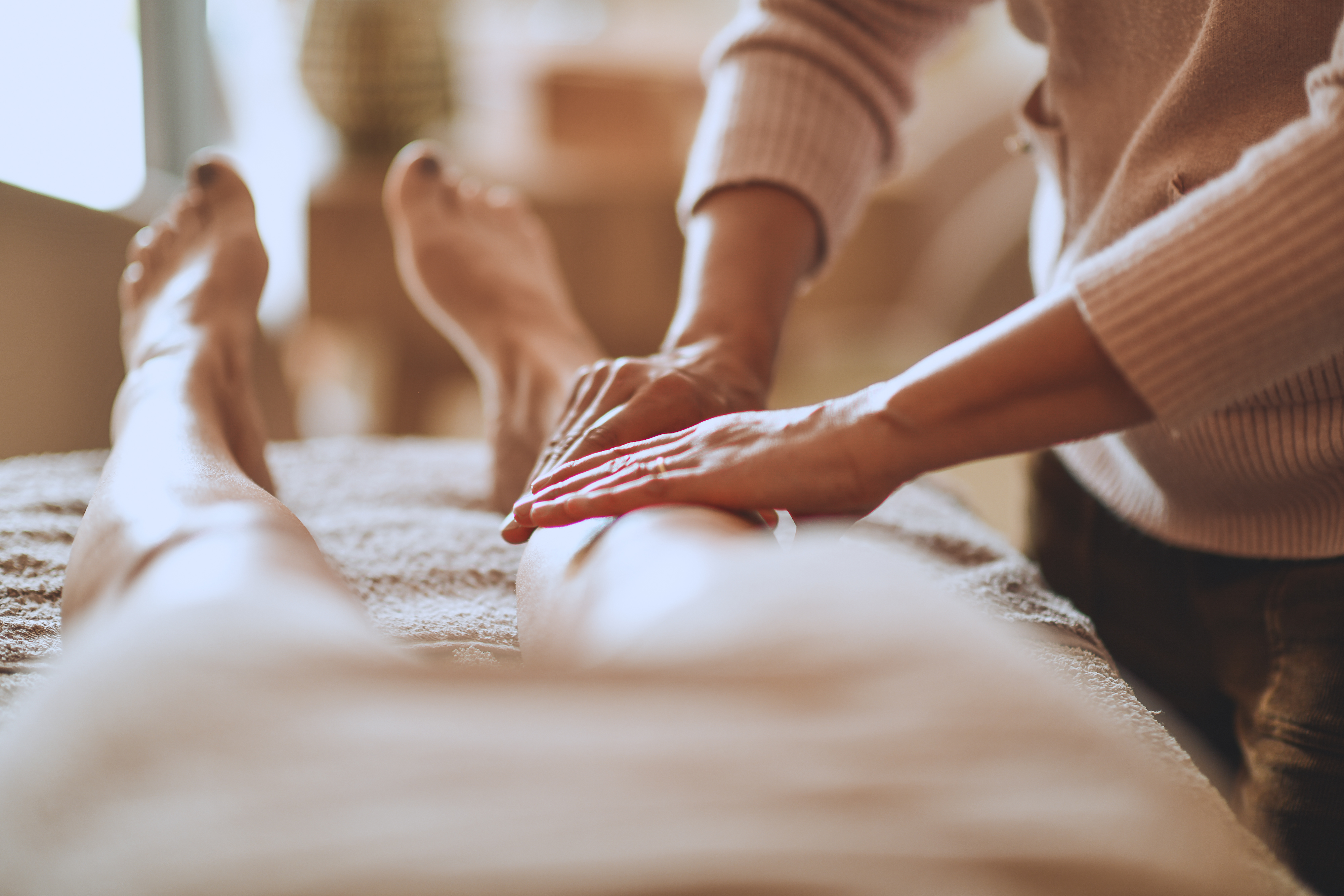 Photo numéro 7 de la galerie de Karine Bouzcri : Masseur bien-être à Villiers-en-Plaine. Prendre RDV