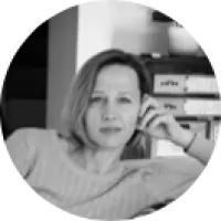 Mylène Mancini praticienne énergétique, hypnotherapeute à Paris-12