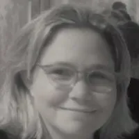  Typhaine   Allain  , Psychopraticien  à Ponthévrard 