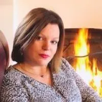  Cécile   Emery  , Hypnothérapeute  à Guernes 