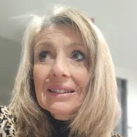  Nathalie   Martin  , Masseur bien-être  à Rognac 