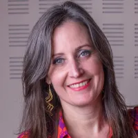  Claire   Chrosrova  , Thérapeute  à Monbéqui 