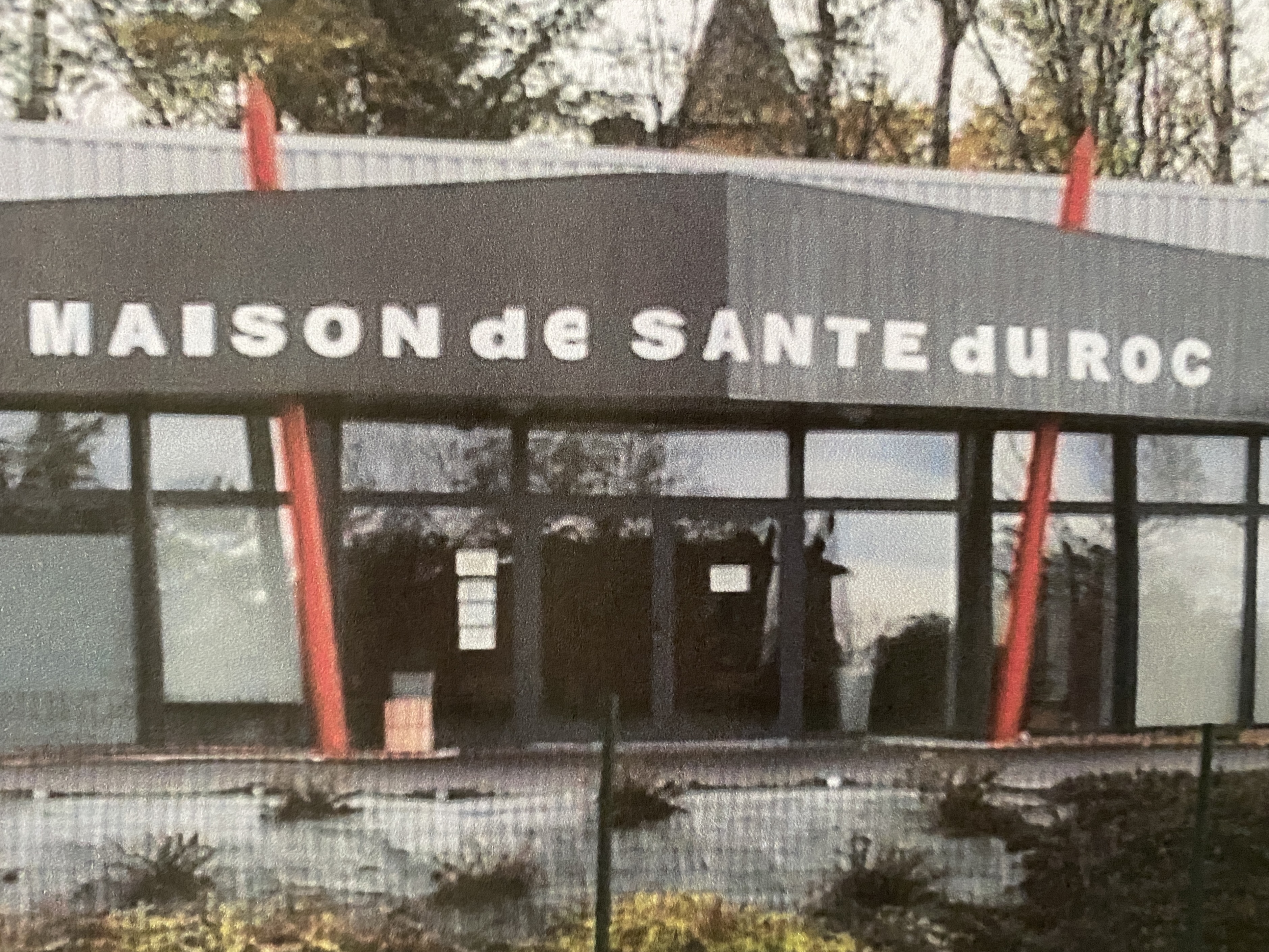 Photo numéro 1 de la galerie de Elodie Peis : Psychopraticien à Saint-Pantaléon-de-Larche. Prendre RDV