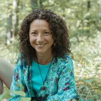 Karine Caillaud geffard, naturopathe à Saint-jean-de-sauves