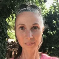  Virginie   Giard  , Naturopathe  à Saint-Chély-d'Aubrac 