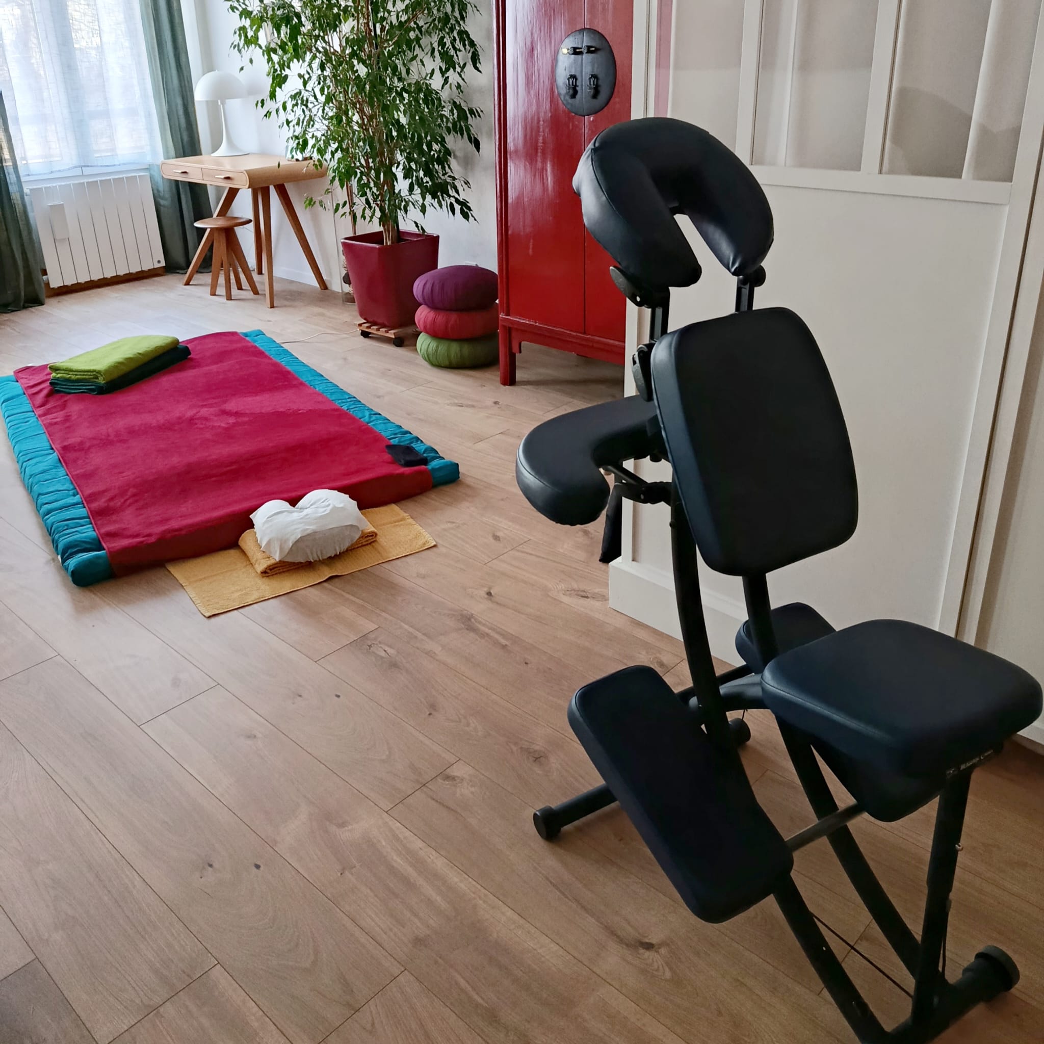Photo numéro 6 de la galerie de Vanessa Cour Vanézen : Masseur bien-être au Mans. Prendre RDV