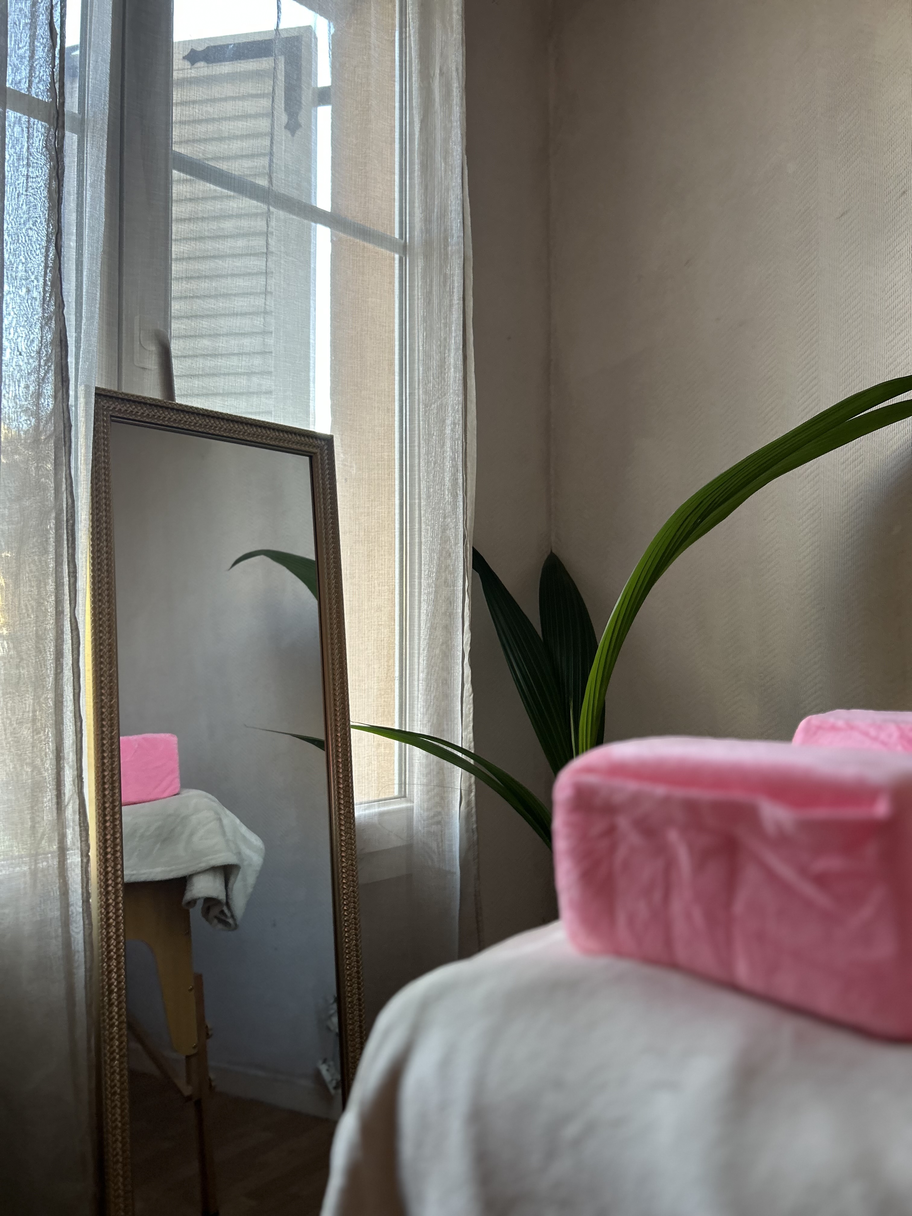 Photo numéro 4 de la galerie de Anaelle Hoarau : Masseur bien-être à Saint-Arnoult-en-Yvelines. Prendre RDV