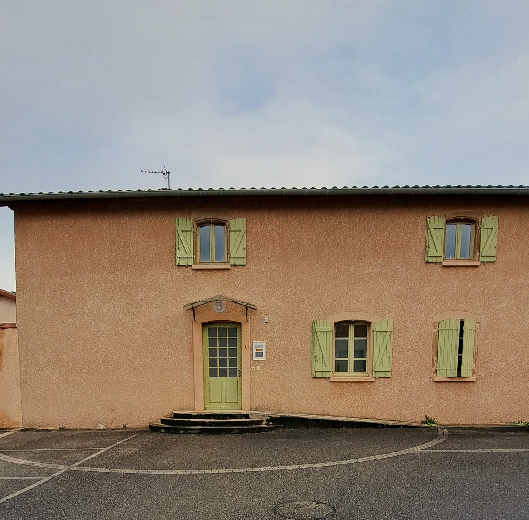 Photo numéro 2 de la galerie de Aude Castello : Psychopraticien à Marennes. Prendre RDV