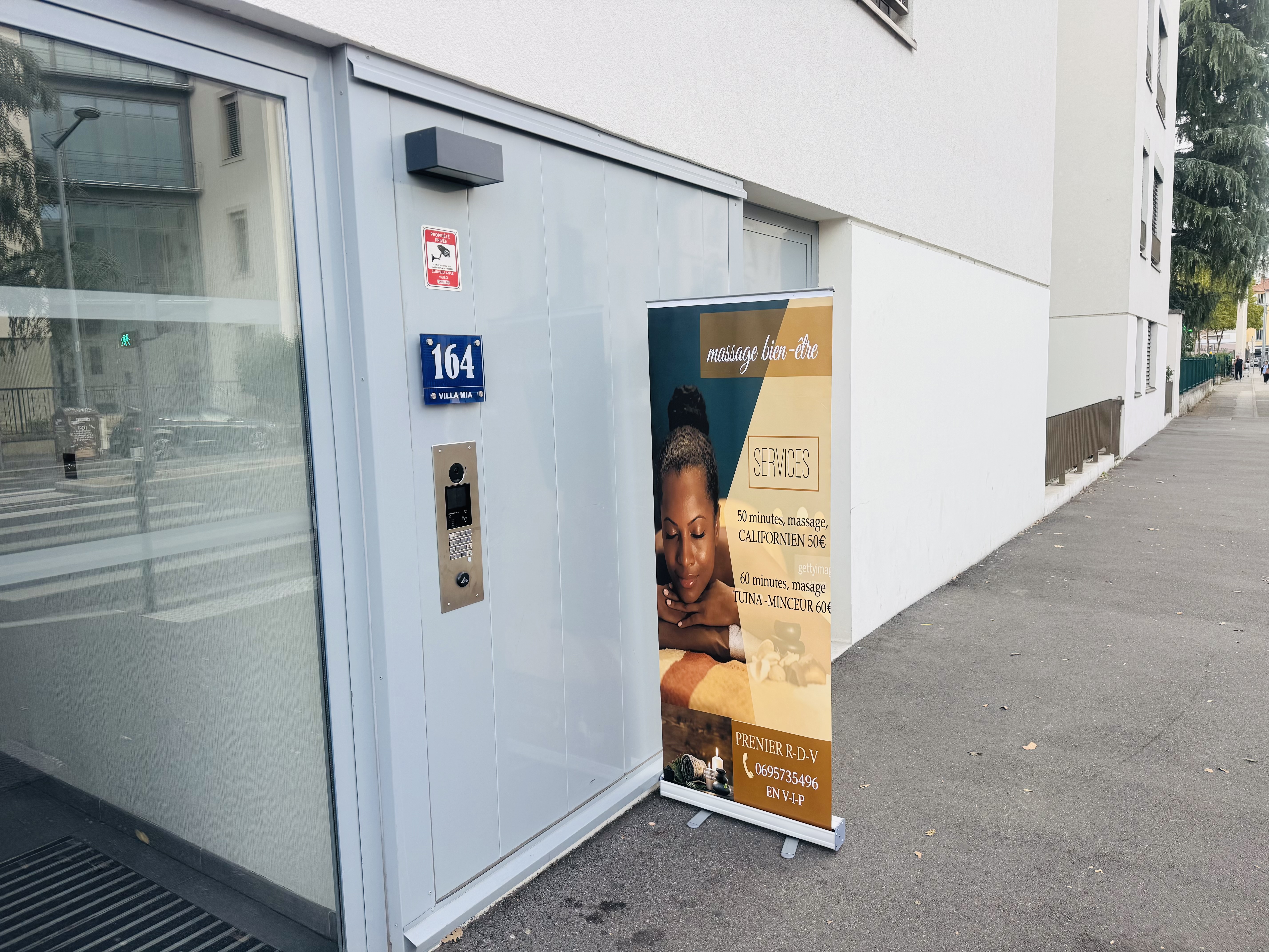 Photo numéro 1 de la galerie de Freddy Griffard : Masseur bien-être à Lyon 8e Arrondissement. Prendre RDV