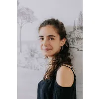  Laetitia   Falco  ,  à Lyon