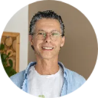 Eric Guermah, reflexologue à Dinan