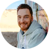  Johan   Leguay  , Naturopathe à Lyon