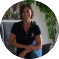 Stéphanie Giraud, masseur-bien-etre à Saint-medard-en-jalles