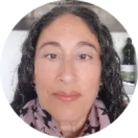 Estelle Sbaghi, naturopathe à Paray-vieille-poste