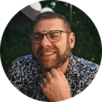  Stephane   Giry  , Naturopathe à Lyon